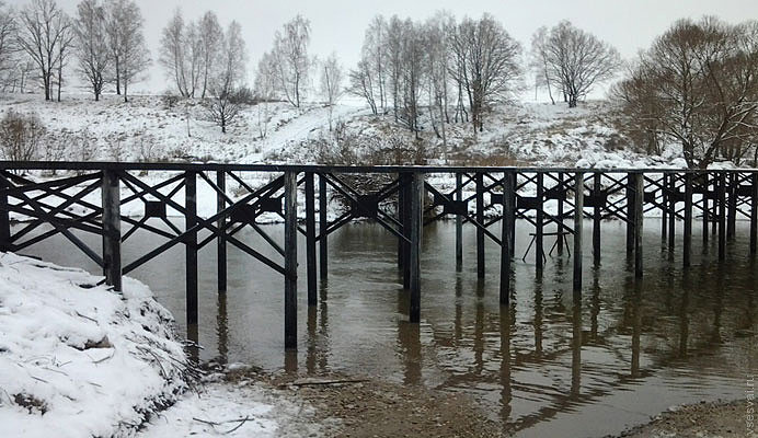 Свайные мосты: надежное решение для преодоления водных преград в Алейске от 58185 руб