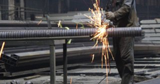 Цена на сварные работы в Алейск - расчет стоимости сварных работ цена от 1270 руб.